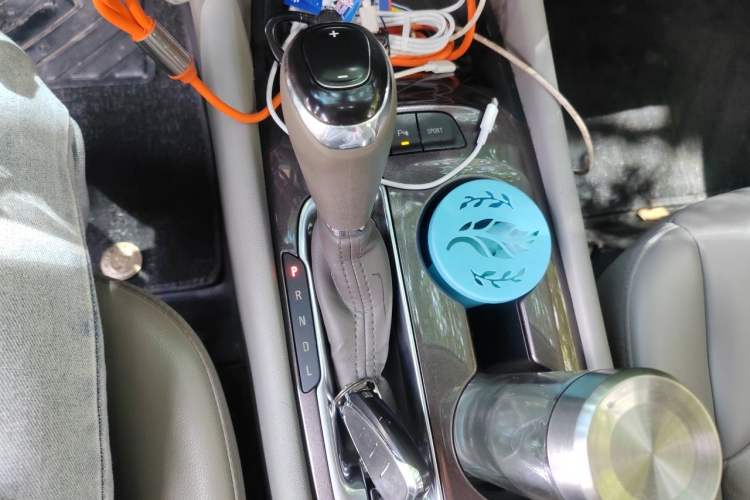 Used Chevrolet Malibu XL 2020 535T CVT Rui Xing Edition Gear Lever