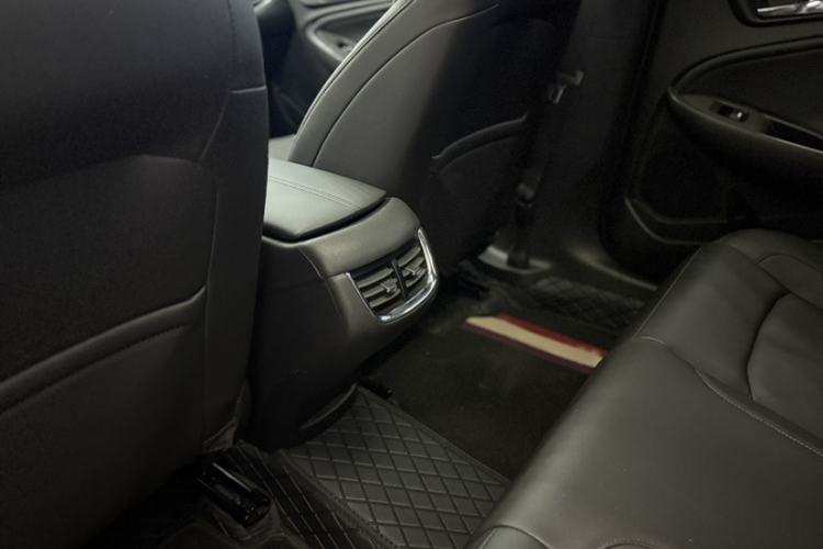 Used Chevrolet Malibu XL 2020 535T CVT Sharp Edition Interior 6