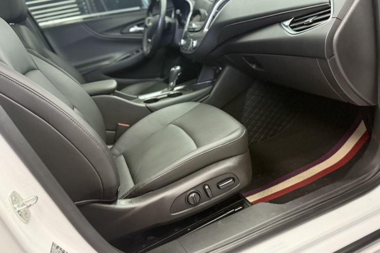 Used Chevrolet Malibu XL 2020 535T CVT Sharp Edition Interior 8