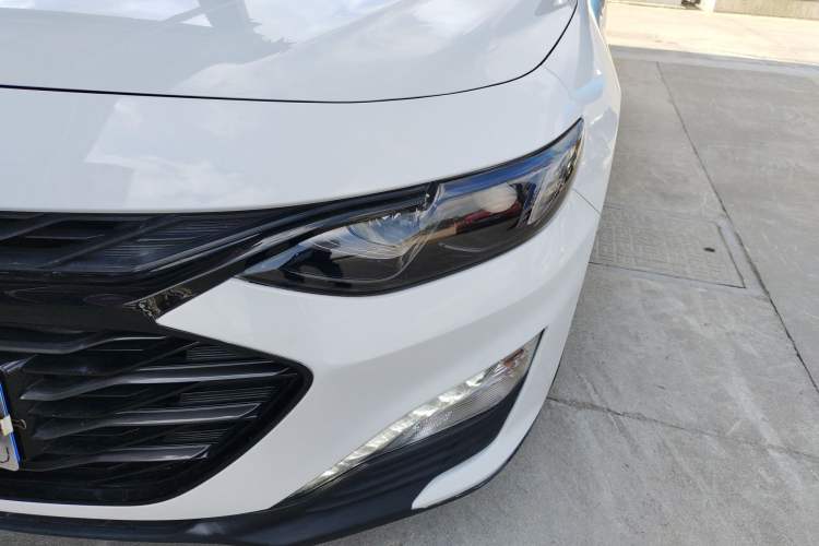 Used Chevrolet Malibu XL 2020 Redline 550T Automatic Sport Edition Left Front Headlight