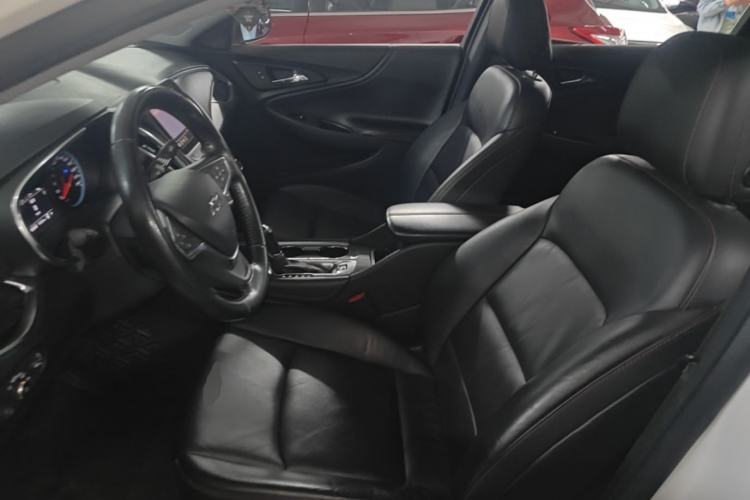 Used Chevrolet Malibu XL 2020 Redline 550T Automatic Sport Edition Left Front Seat