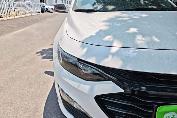 Used Chevrolet Malibu XL 2020 Redline 550T Automatic Sport Edition Right Front Headlight