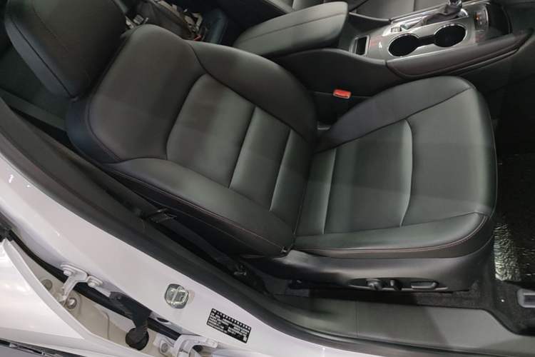 Used Chevrolet Malibu XL 2020 Redline 550T Automatic RuiLian Edition Right Front Seat