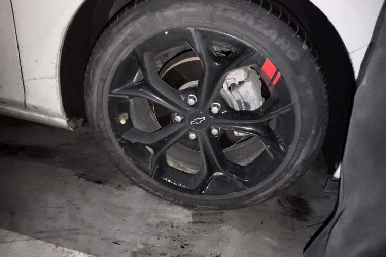 Used Chevrolet Malibu XL 2020 Redline 550T Automatic RuiLian Edition Right Front Wheel Hub