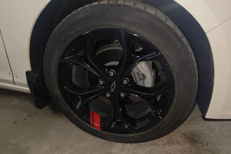 Used Chevrolet Malibu XL 2020 Redline 550T Automatic RuiLian Edition Right Front Wheel Hub