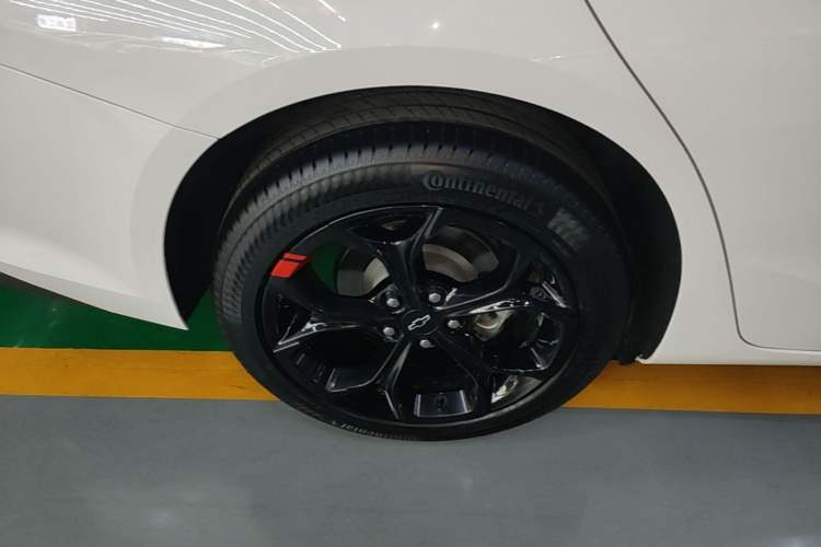 Used Chevrolet Malibu XL 2020 Redline 550T Automatic RuiLian Edition Right Rear Wheel Hub