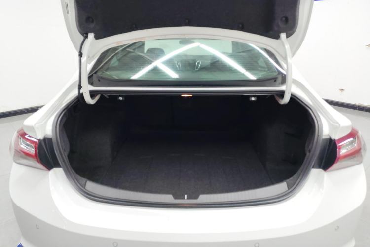 Used Chevrolet Malibu XL 2020 535T CVT RuiLian Edition Trunk