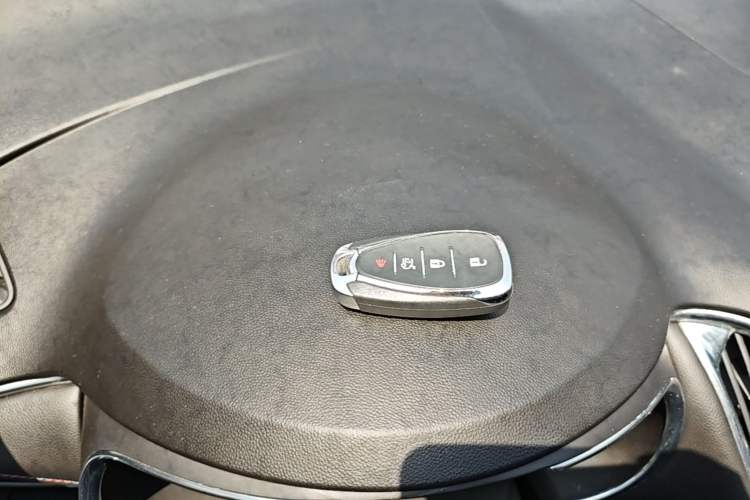 Used Chevrolet Malibu XL 2020 Redline 550T Automatic Sport Edition Vehicle Key