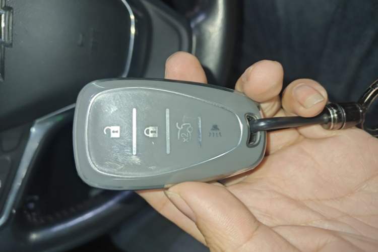 Used Chevrolet Malibu XL 2020 Redline 550T Automatic Sport Edition Vehicle Key