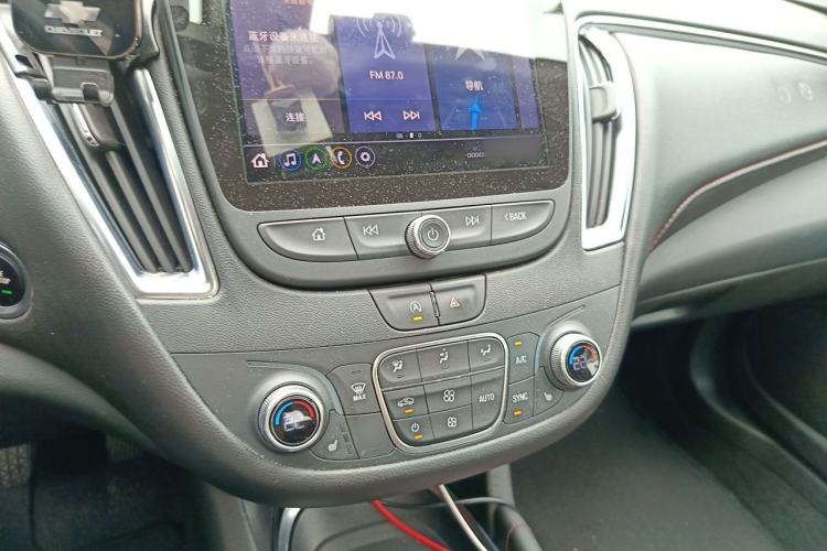 Used Chevrolet Malibu XL 2021 Redline 550T Automatic Sharp Edition Audio And AC Panel