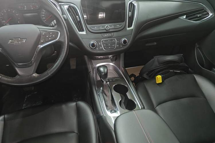Used Chevrolet Malibu XL 2021 Redline 550T Automatic Sharp Edition Audio And AC Panel