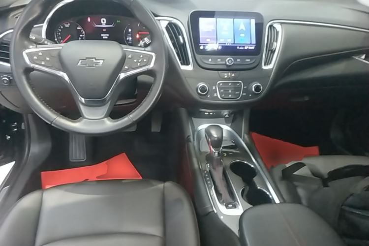 Used Chevrolet Malibu XL 2021 Redline 550T Automatic RuiLian Edition Center Console