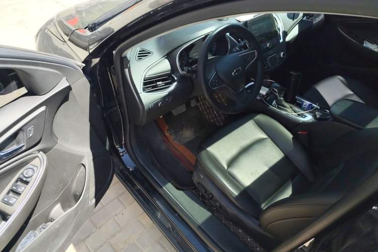 Used Chevrolet Malibu XL 2021 535T Automatic Sport Edition Driver Seat