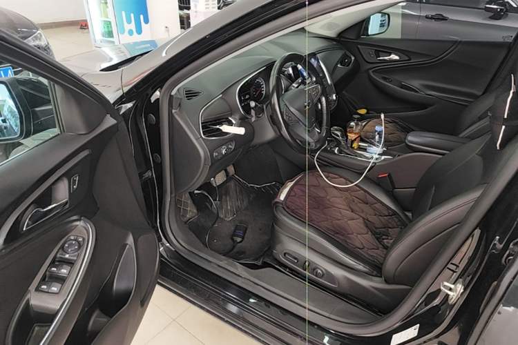 Used Chevrolet Malibu XL 2021 535T Automatic Sport Edition Driver Seat