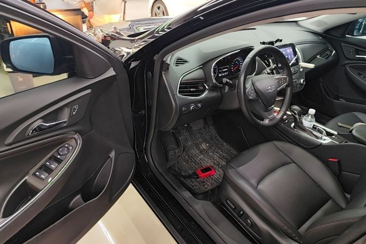 Used Chevrolet Malibu XL 2021 Redline 550T Automatic Sharp Edition Driver Seat