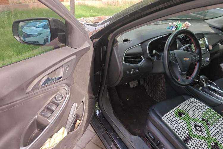 Used Chevrolet Malibu XL 2021 535T Automatic Sport Edition Driver Seat
