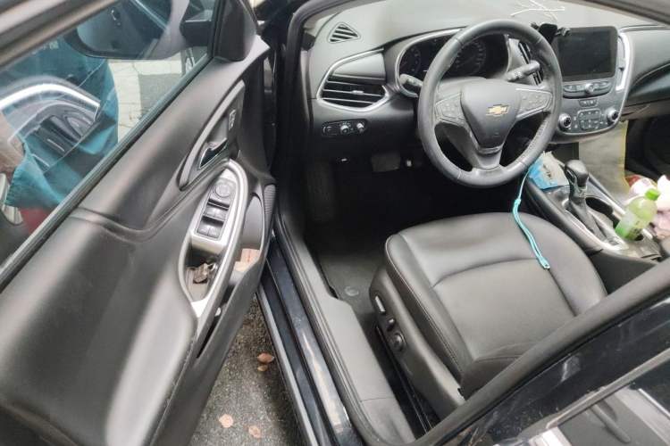Used Chevrolet Malibu XL 2021 535T Automatic Sport Edition Driver Seat