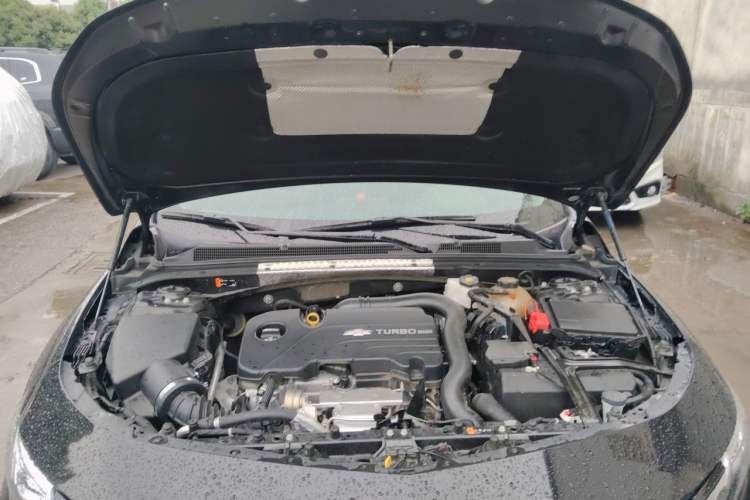 Used Chevrolet Malibu XL 2021 535T Automatic RuiLian Edition Engine Bay