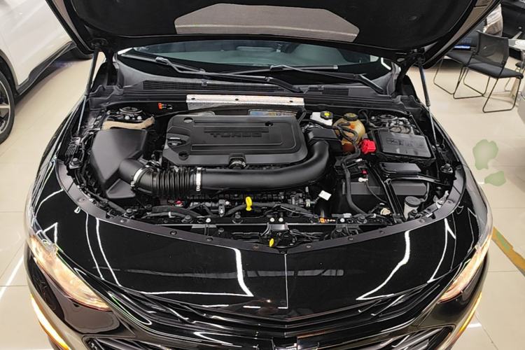 Used Chevrolet Malibu XL 2021 Redline 550T Automatic Sharp Edition Engine Bay