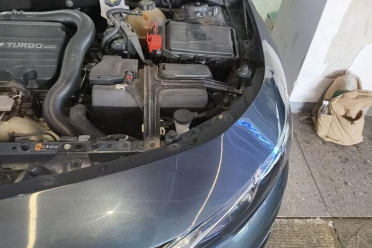 Used Chevrolet Malibu XL 2021 535T Automatic Sport Edition Engine Bay Left