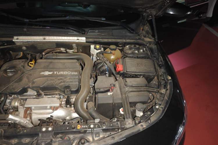 Used Chevrolet Malibu XL 2021 535T Automatic Sport Edition Engine Bay Left