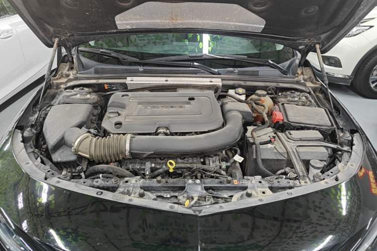 Used Chevrolet Malibu XL 2021 Redline 550T Automatic Sharp Edition Engine Bay