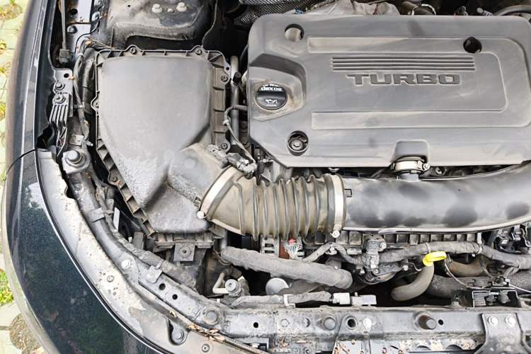 Used Chevrolet Malibu XL 2021 Redline 550T Automatic Sharp Edition Engine Bay Right