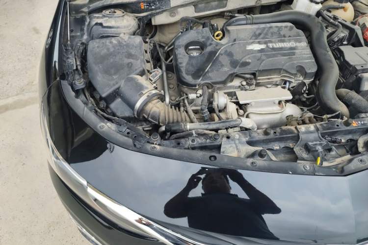 Used Chevrolet Malibu XL 2021 535T Automatic Sport Edition Engine Bay Right