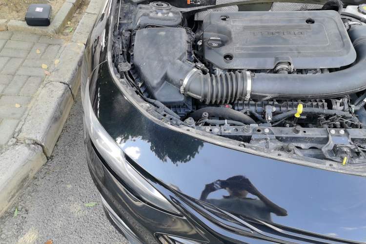 Used Chevrolet Malibu XL 2021 Redline 550T Automatic RuiLian Edition Engine Bay Right