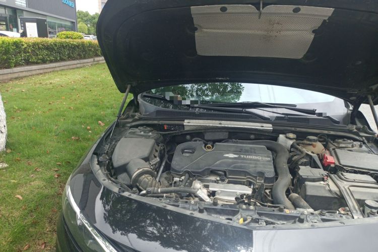 Used Chevrolet Malibu XL 2021 535T Automatic Sport Edition Engine Bay Right