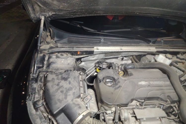 Used Chevrolet Malibu XL 2021 535T Automatic Sport Edition Engine Bay Right
