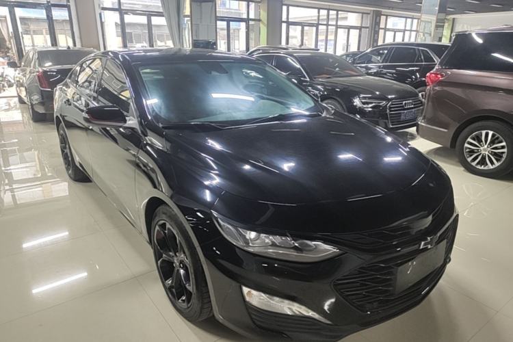 Used Chevrolet Malibu XL 2021 Redline 550T Automatic Smart Edition Front Right 45 Deg