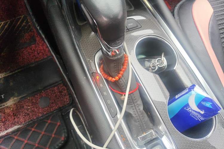 Used Chevrolet Malibu XL 2021 535T Automatic Sport Edition Gear Lever