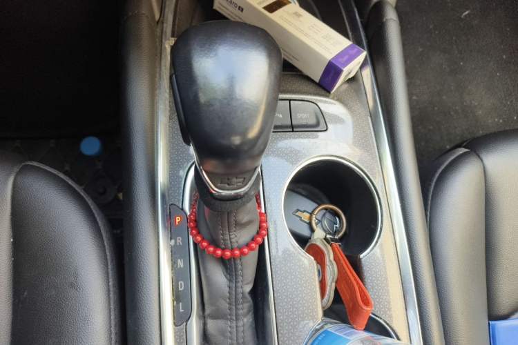 Used Chevrolet Malibu XL 2021 535T Automatic Sport Edition Gear Lever