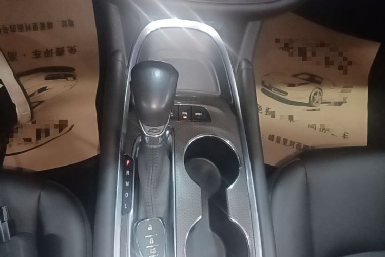 Used Chevrolet Malibu XL 2021 535T Automatic Sport Edition Gear Lever