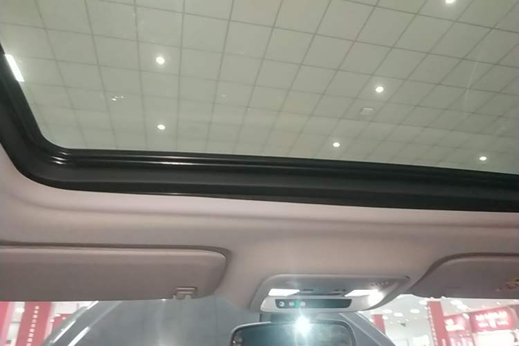 Used Chevrolet Malibu XL 2021 Redline 550T Automatic RuiLian Edition Headliner