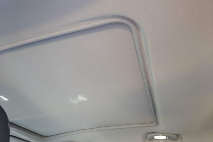 Used Chevrolet Malibu XL 2021 535T Automatic Sport Edition Headliner
