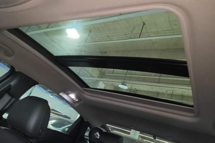Used Chevrolet Malibu XL 2021 535T Automatic Sport Edition Headliner