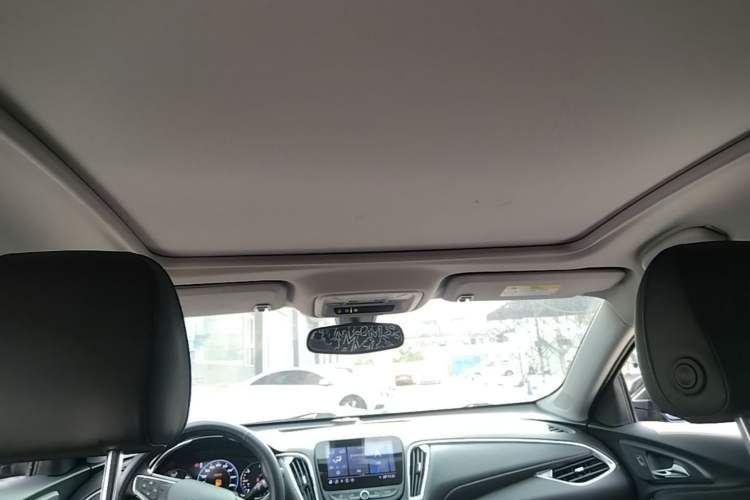 Used Chevrolet Malibu XL 2021 535T Automatic RuiLian Edition Headliner