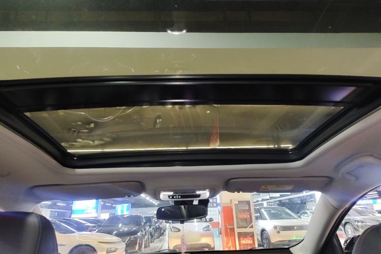 Used Chevrolet Malibu XL 2021 Redline 550T Automatic Sharp Edition Headliner