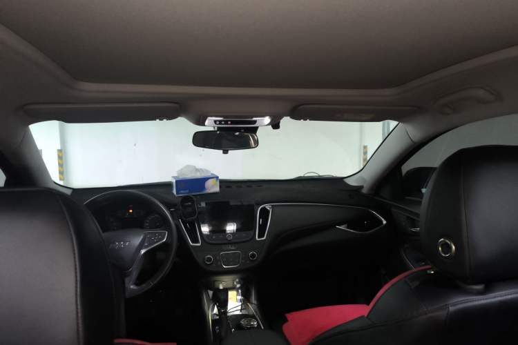 Used Chevrolet Malibu XL 2021 Redline 550T Automatic Sharp Edition Headliner