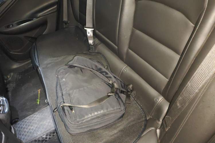 Used Chevrolet Malibu XL 2021 535T Automatic Sport Edition Interior 4