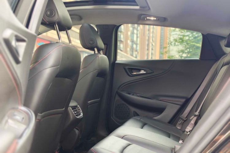 Used Chevrolet Malibu XL 2021 Redline 550T Automatic Sharp Edition Interior 5