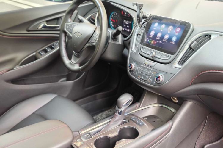 Used Chevrolet Malibu XL 2021 Redline 550T Automatic Sharp Edition Interior 7