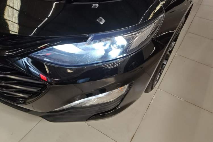 Used Chevrolet Malibu XL 2021 Redline 550T Automatic Sharp Edition Left Front Headlight
