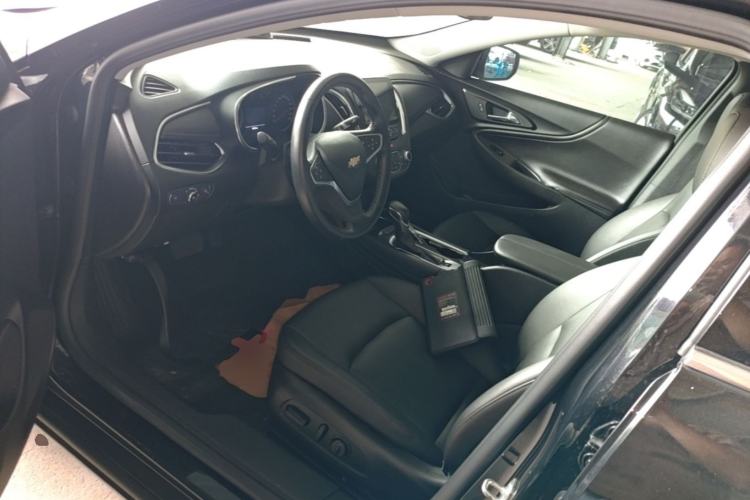 Used Chevrolet Malibu XL 2021 535T Automatic Sport Edition Left Front Seat