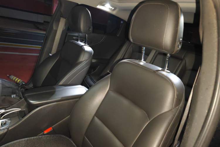 Used Chevrolet Malibu XL 2021 535T Automatic Sport Edition Left Front Seat