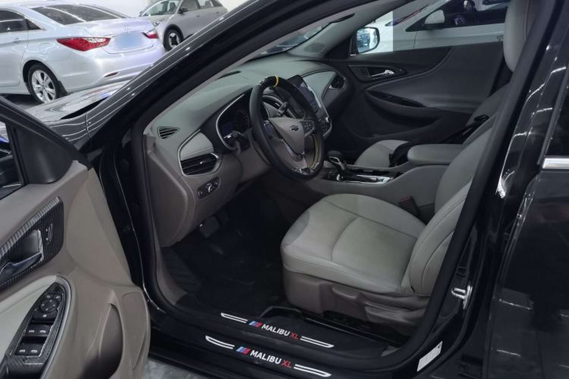 Used Chevrolet Malibu XL 2021 535T Automatic Sharp Edition Left Front Seat