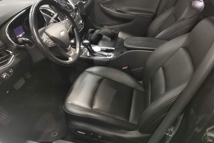 Used Chevrolet Malibu XL 2021 535T Automatic Sport Edition Left Front Seat