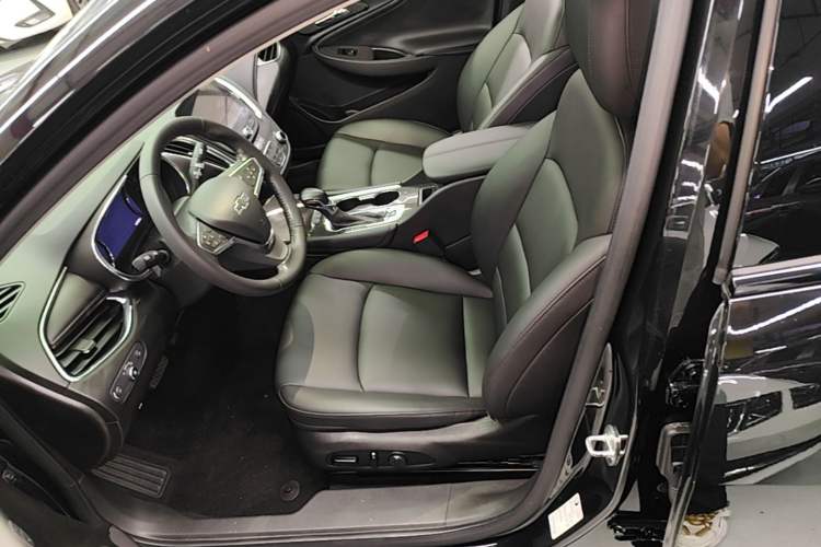 Used Chevrolet Malibu XL 2021 535T Automatic RuiLian Edition Left Front Seat
